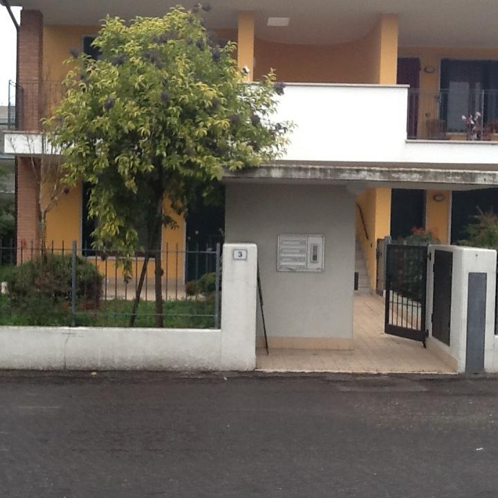 Apartment On Via Enrico Cialdini 3 Sirmione Exterior foto